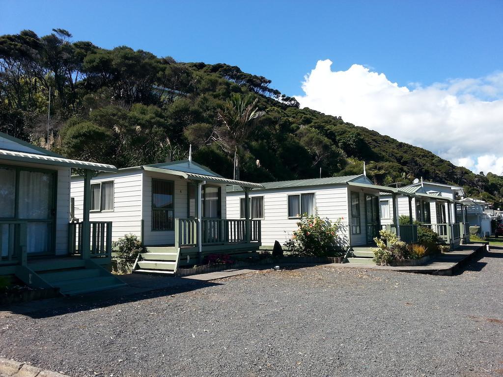Oamaru Bay Tourist Park Hotel Coromandel ภายนอก รูปภาพ