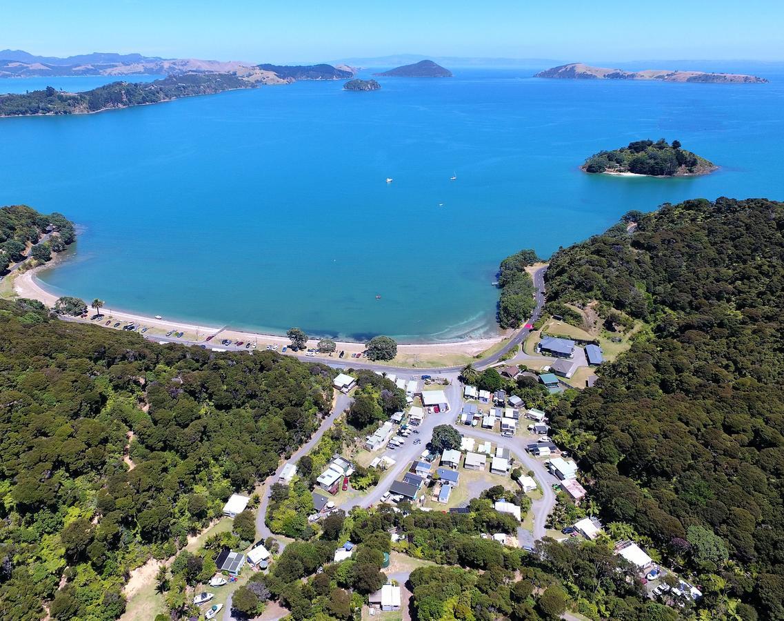 Oamaru Bay Tourist Park Hotel Coromandel ภายนอก รูปภาพ