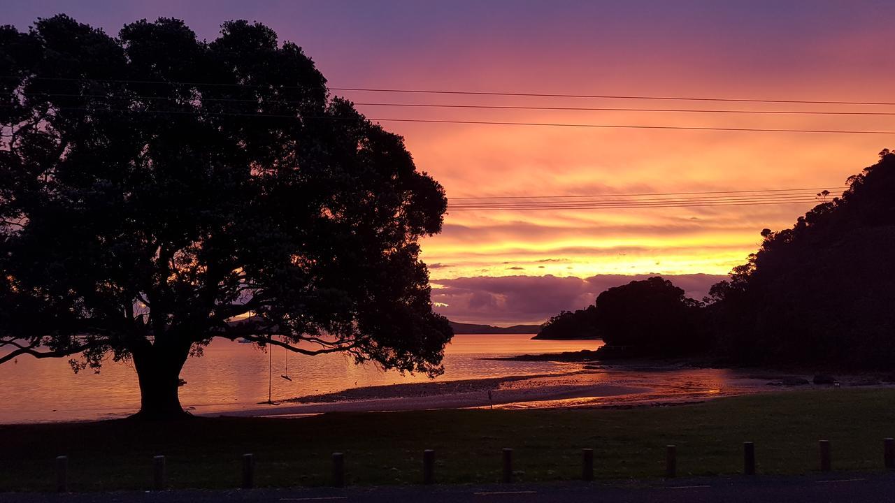 Oamaru Bay Tourist Park Hotel Coromandel ภายนอก รูปภาพ